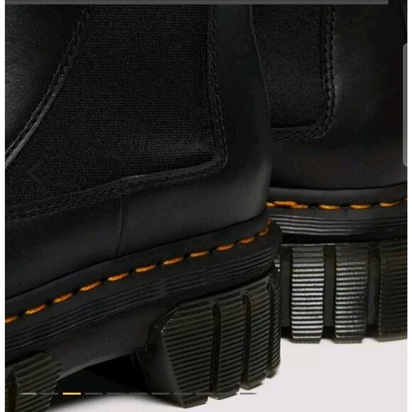 NWOT Dr. Martens Audrick Platform Chelsea Boots Black Women’s 11 Y2K Grunge - Picture 9 of 9